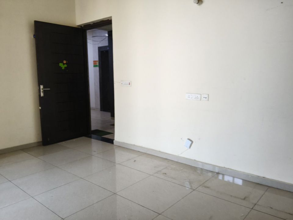 2 BHK 1135 Sq.Ft. Apartment in Landcraft Golf Links