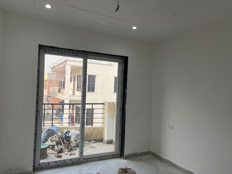 Room, ashoka enclave 3 Bedroom 1800 Sq.Ft. Builder Floor In Ashoka Enclave Faridabad 9939286