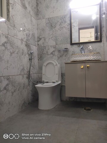 Bathroom in 3 BHK Builder Floor at Sushant Lok 2, Sector 57 – for Rent
