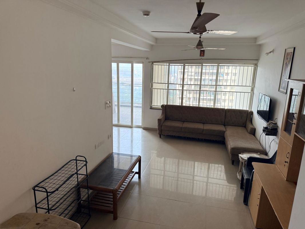 3 BHK + Pooja Room Apartment For Rent in Kolte Patil Life Republic