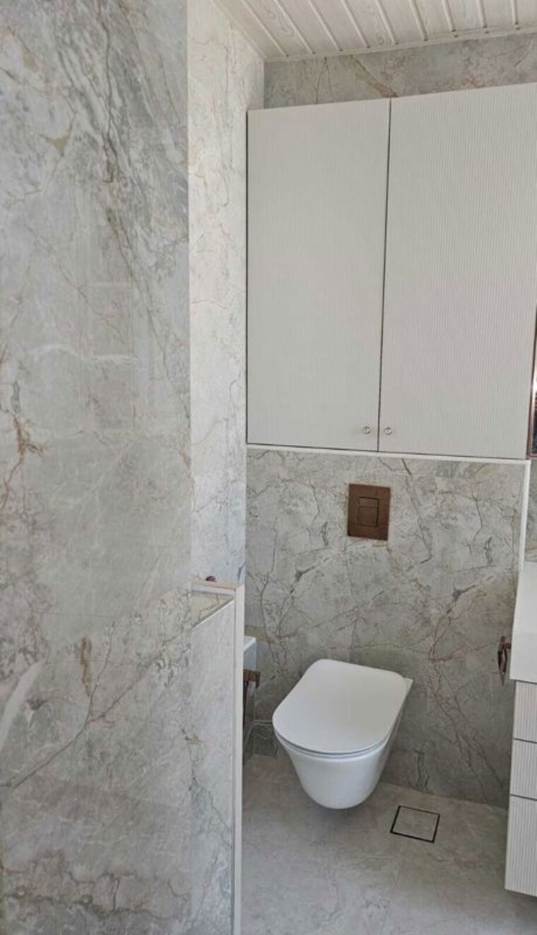 Bathroom, hubtown-25-south 3 Bedroom 2500 Sq.Ft. Apartment In Prabhadevi Mumbai 9939314