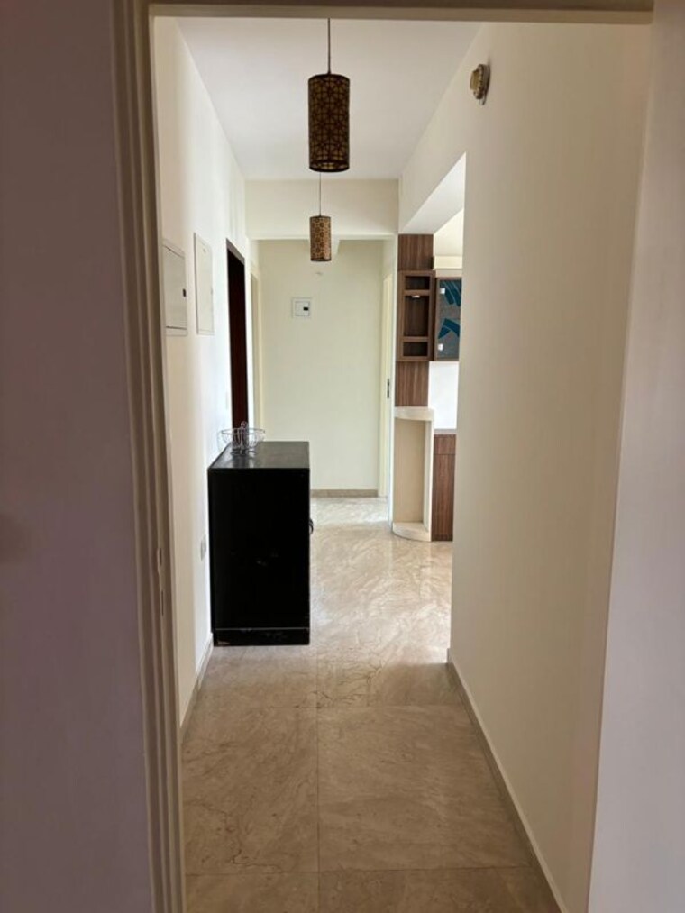 Room, hiranandani-tribeca 3 Bedroom 1300 Sq.Ft. Apartment In Patlipada Thane 9939375
