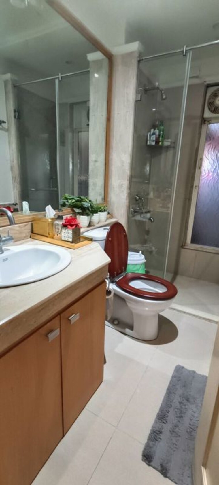 Attached Bathroom, hiranandani-gardens 3 Bedroom 1612 Sq.Ft. Apartment In Powai Mumbai 9939370