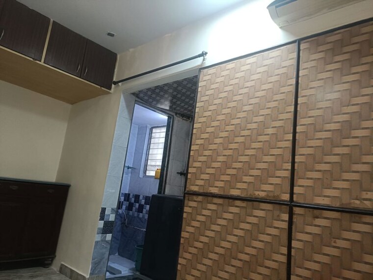 Bathroom, durgashram-chs 1 RK 225 Sq.Ft. Apartment In Andheri East Mumbai 9939427