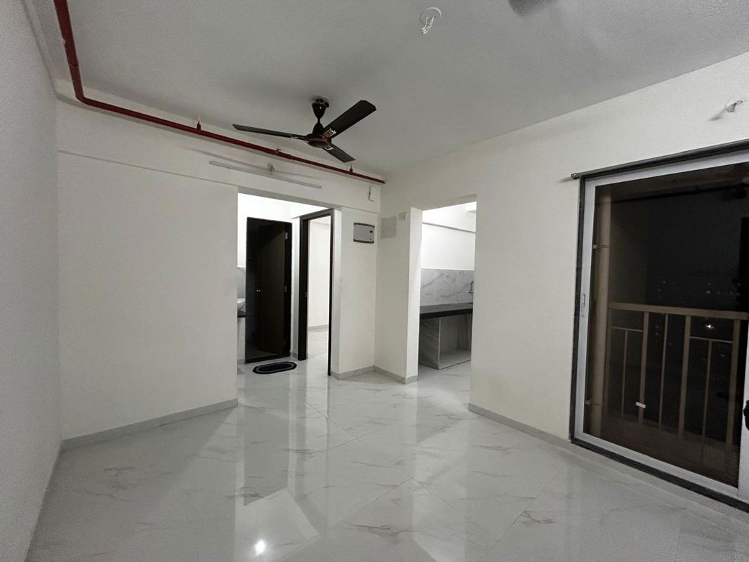 1 BHK + Pooja Room Apartment For Rent in Metropolis Bayside