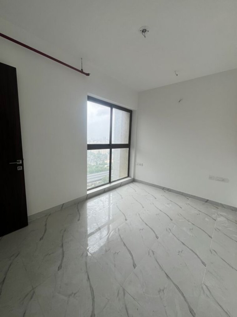 Room, raymond-realty-phase-ii 2 Bedroom 635 Sq.Ft. Apartment In Swastik Garden Thane 9939437