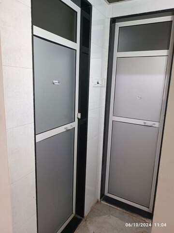 Bathroom in 1 BHK Apartment at Metropolis Bayside, Kasarvadavali – for Rent