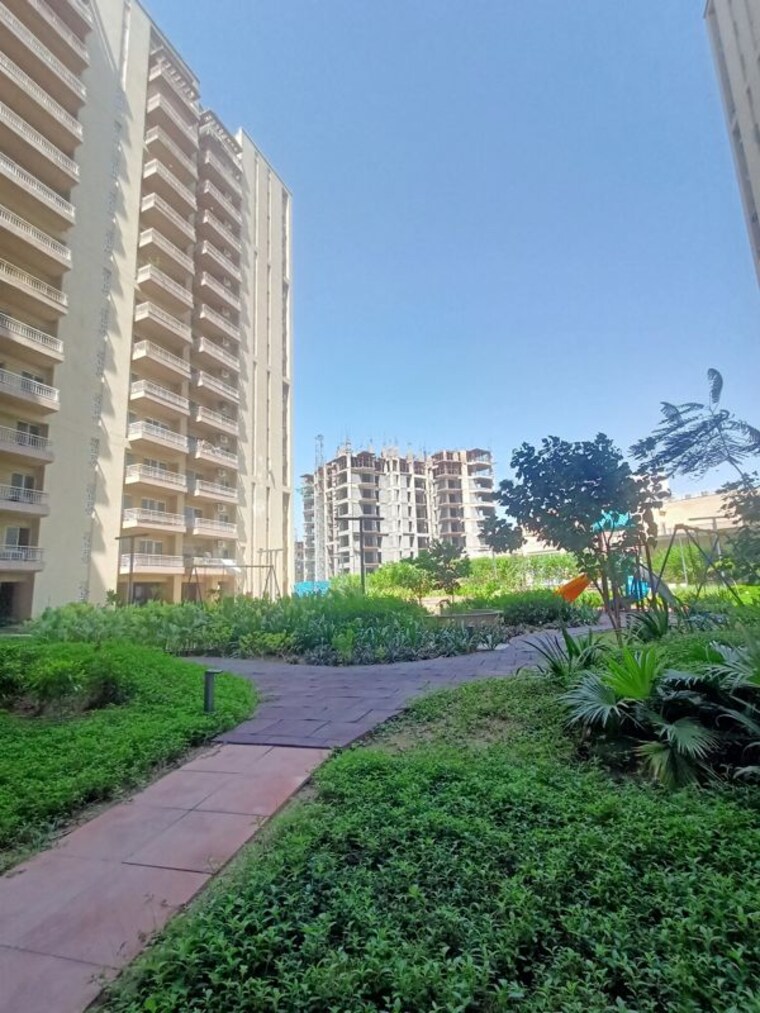 Exterior View, sector 35 2.5 Bedroom 1444 Sq.Ft. Apartment In Sector 35 Gurgaon 9939504