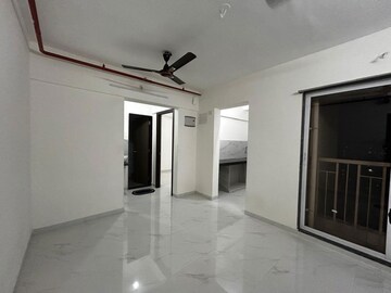 1 BHK Apartment For Sale in Metropolis Bayside, Kasarvadavali