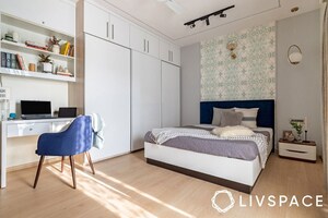 Bedroom in 3 BHK Apartment at DLF Regal Gardens, Sector 90 – for Sale