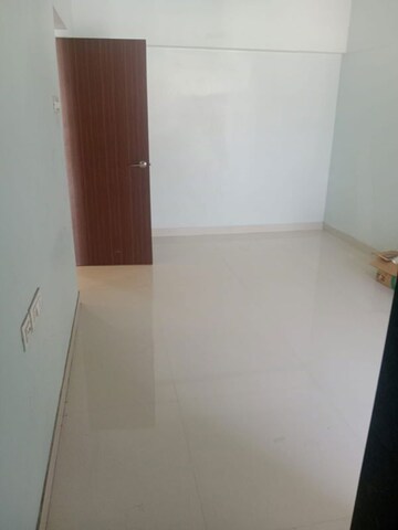 1 BHK Apartment For Sale in Metropolis Bayside, Kasarvadavali