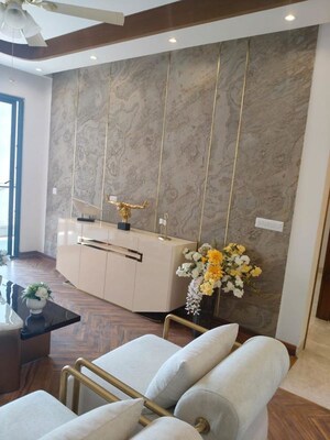 Bathroom in 3 BHK Builder Floor at BPTP Green Oaks, Sector 70a – for Sale