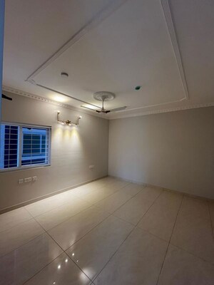 Room in 3 BHK Apartment at Prestige Beverly Hills, Kokapet – for Rent