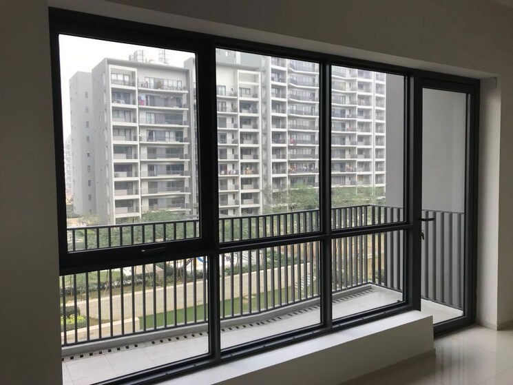 Exterior View, pioneer-park-phase-1 3 Bedroom 1800 Sq.Ft. Apartment In Sector 61 Gurgaon 9939536