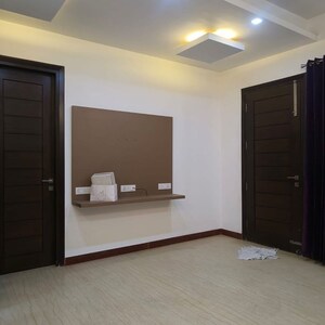 Room in 4 BHK Independent House at Palam Vihar Residents Association, Palam Vihar – for Rent