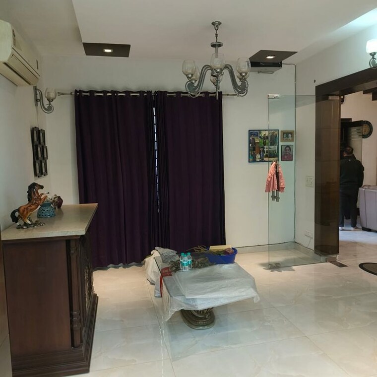 Living Room, palam-vihar-residents-association 4 Bedroom 360 Sq.Yd. Independent House In Palam Vihar Gurgaon 9939541