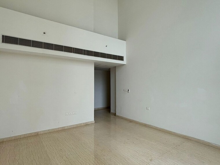 Room, mahagun-mezzaria 4 Bedroom 3430 Sq.Ft. Apartment In Sector 78 Noida 9934091