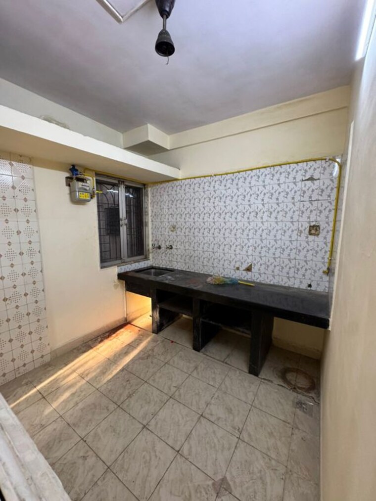 Kitchen, shantinagar-chs 3 Bedroom 900 Sq.Ft. Builder Floor In Mira Road Thane 9939606