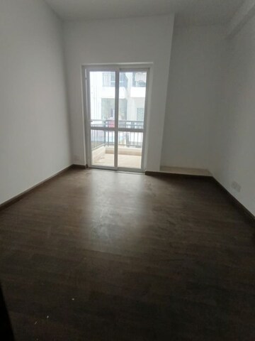 2 BHK Apartment For Sale in BPTP Discovery Park, Sector 80