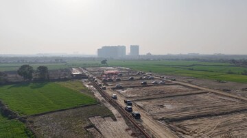 Plot Area in  Plot at Sector 17 Yamuna Expressway – for Sale