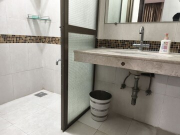  2.5 BHK Apartment at Oberoi Realty Woods, Goregaon East – for Rent