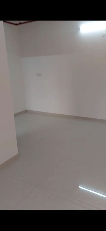 Room in 2 BHK Apartment at The Wadhwa Anmol Fortune, Goregaon West – for Rent