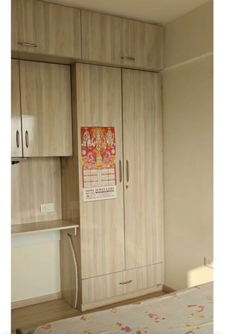 Bedroom, dlf-regal-gardens 3 Bedroom 1730 Sq.Ft. Apartment In Sector 90 Gurgaon 9939667