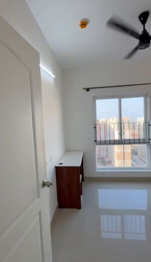 Room in 3 BHK Apartment at Brigade El Dorado Feldspar, Bagaluru – for Rent