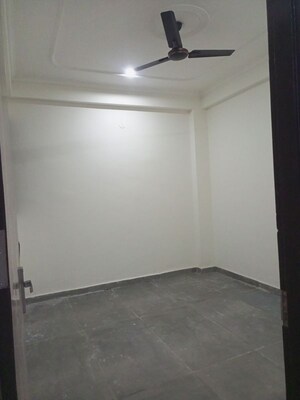 Room in 2 BHK Builder Floor at MSP Arihant Apartments, Sector 73 – for Sale
