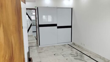 3 BHK Builder Floor For Rent in Sector 12