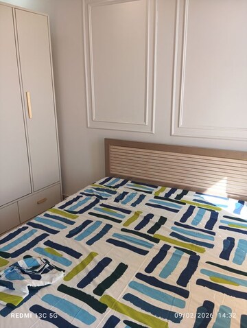 Bedroom in 2 BHK Apartment at Signature Global Prime, Sector 63a – for Rent