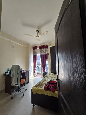 Bedroom in 2 BHK Apartment at Aims Golf City, Sector 75 – for Rent