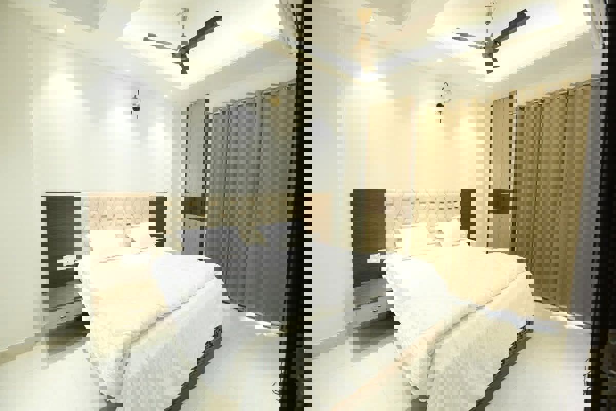 2 BHK + Extra Room 800 Sq.Ft. Apartment in Pyramid Square 67A