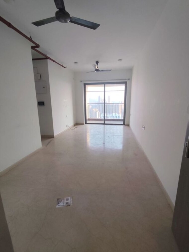 Room, kalpataru-paramount 2 Bedroom 711 Sq.Ft. Apartment In Kapur Bawdi Thane 9939723