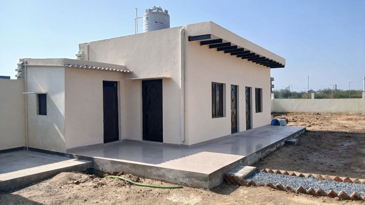 2 BHK + Study Room Independent House For Rent in Alpha II Greater Noida