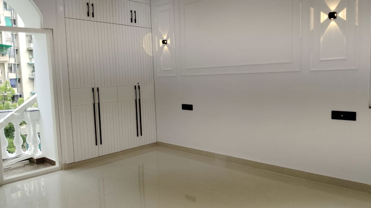 3 BHK + Pooja Room Apartment For Rent in Sector 6 Dwarka