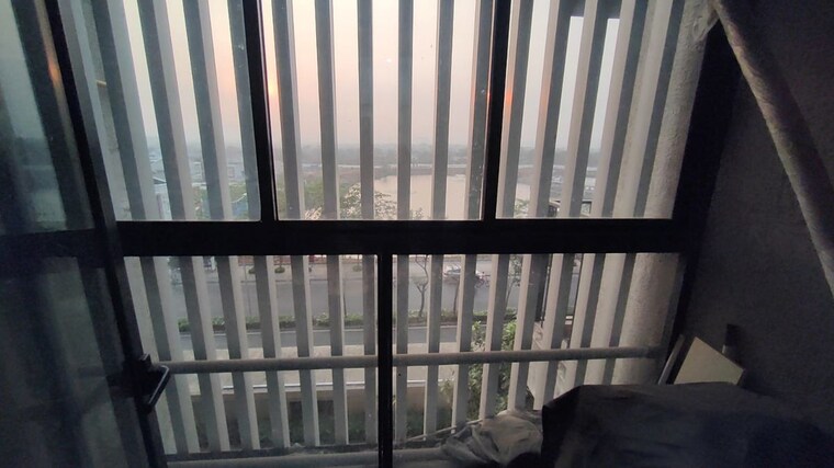Balcony, lodha-palava-city 3 Bedroom 1000 Sq.Ft. Apartment In Dombivli East Thane 9939760