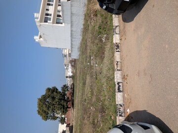  Plot For Sale in Omaxe Lake, North Mullanpur