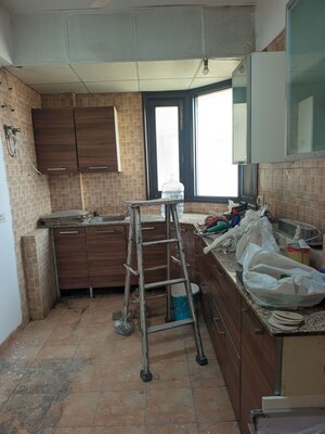 Kitchen in 4 BHK Apartment at Eros Kenwood Tower, Sector 39 – for Sale