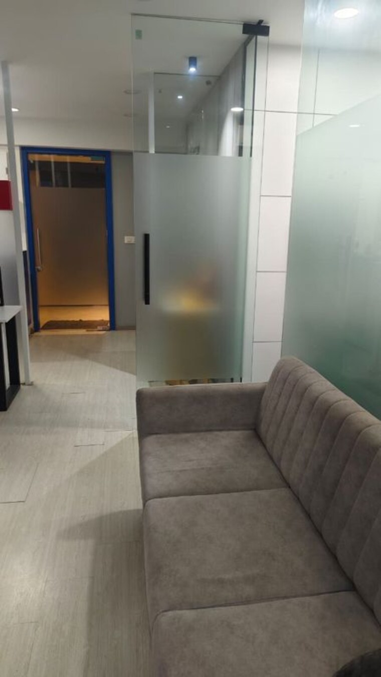 Room, bopal Commercial Office Space 1050 Sq.Ft. In Bopal Ahmedabad 9939790