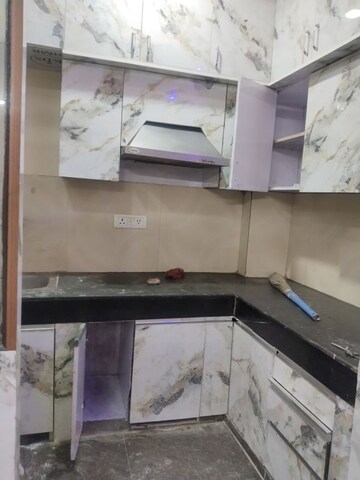 Kitchen in 2 BHK Builder Floor at Indirapuram Gyan Khand 4 – for Rent