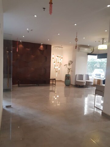 3.5 BHK Apartment For Rent in RG Luxury Homes, Sector 16b Greater Noida