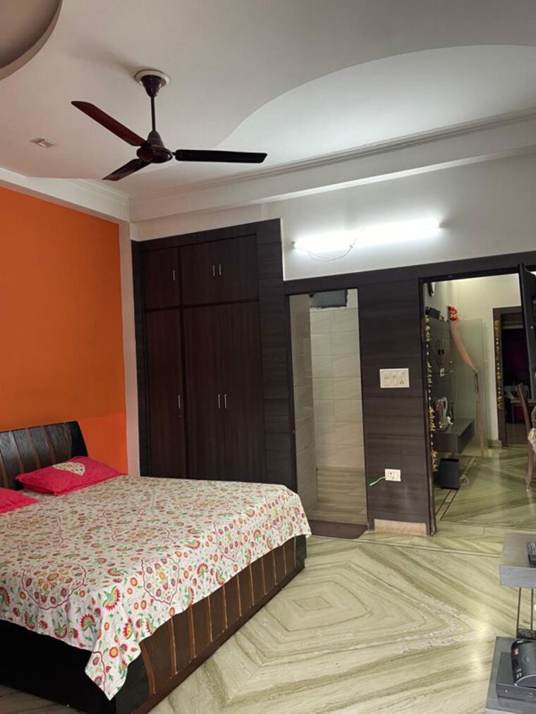 Bedroom, nehru nagar ii 3 Bedroom 216 Sq.Yd. Builder Floor In Nehru Nagar ii Ghaziabad 9939835