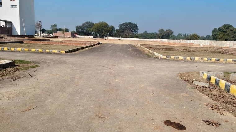 undefined, mohanlalganj  1003 Sq.Ft. Plot In Mohanlalganj Lucknow 9939838