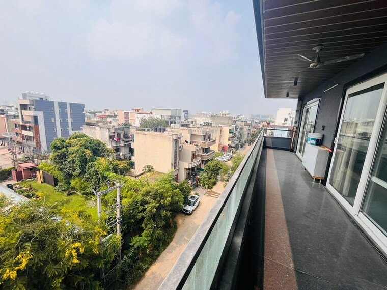 Balcony, sector 38 1 Bedroom 748 Sq.Ft. Builder Floor In Sector 38 Gurgaon 9939842