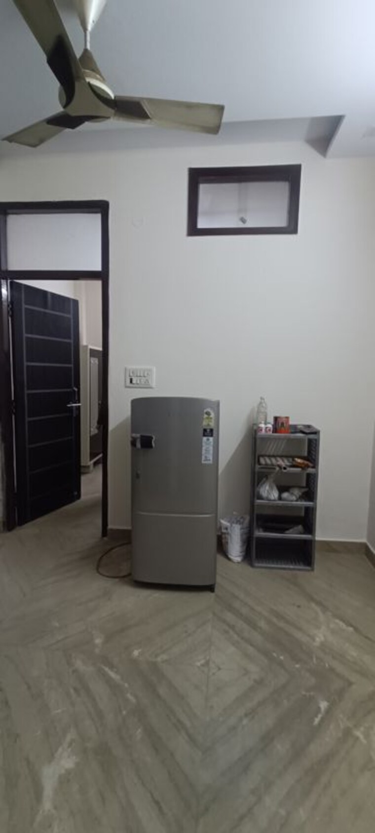 Living Room, rohini sector 8 1 Bedroom 350 Sq.Ft. Builder Floor In Rohini Sector 8 Delhi 9939845