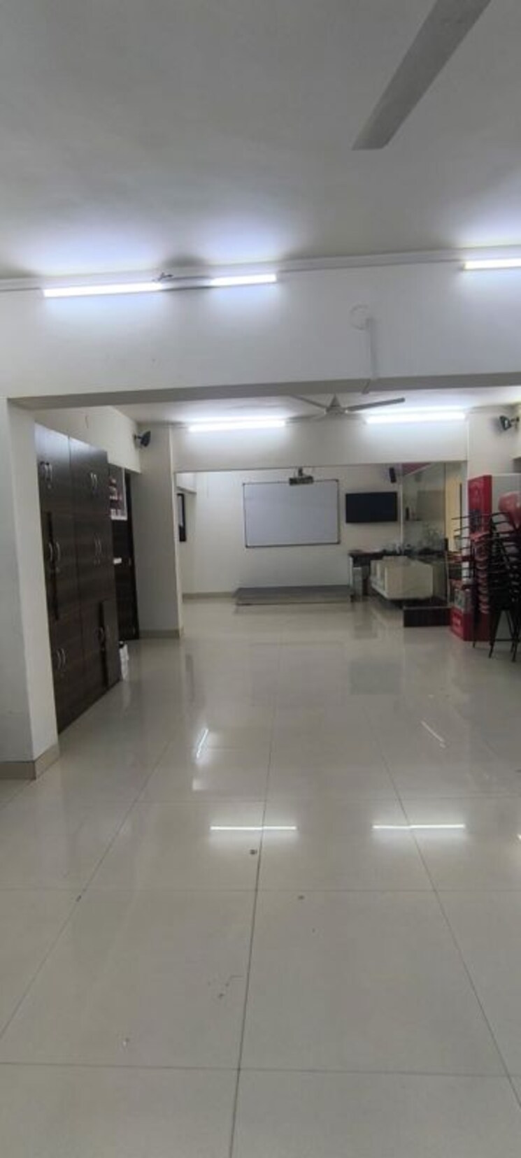  Parking, neco-nx Commercial Office Space 1495 Sq.Ft. In Viman Nagar Pune 9939836