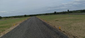  Plot For Sale in Siruganur