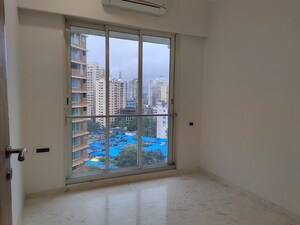 Room in 2 BHK Apartment at Ekta World Tripolis, Goregaon West – for Rent