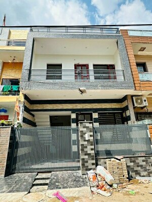 3 BHK Independent House – Exterior View View at Patiala Road - for Sale